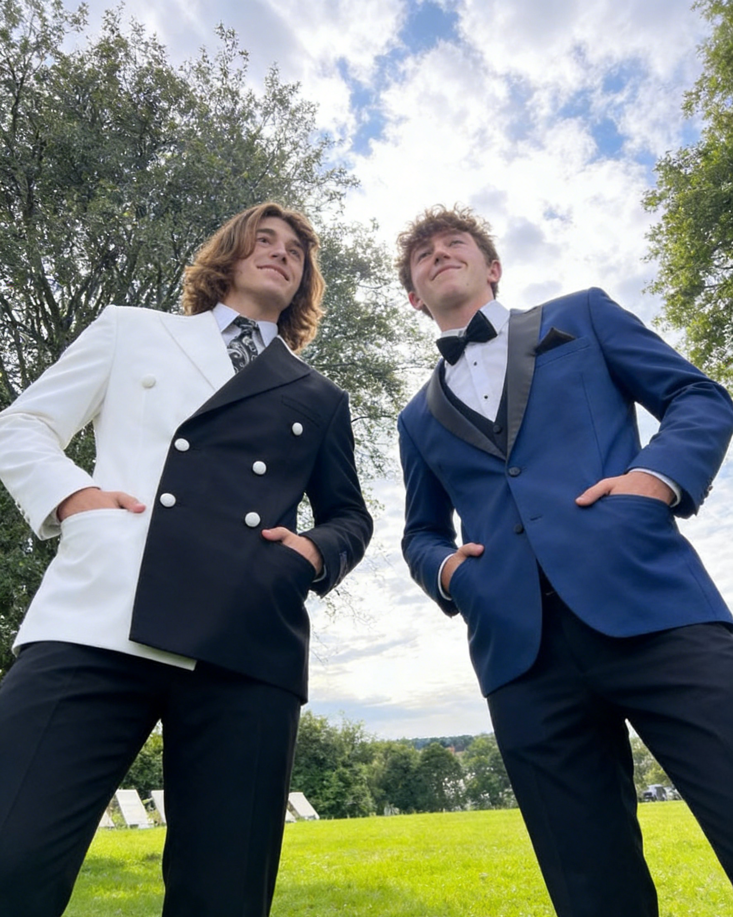 Men White & Black 2-Piece Peaked Lapel Double Breasted prom Suit