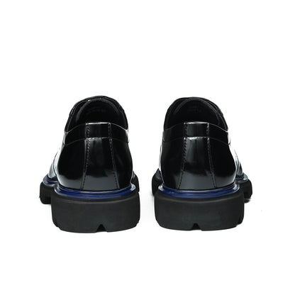 Men's Refined Oxford Shoes: Luminous Finish & Architectural Sole Detailing