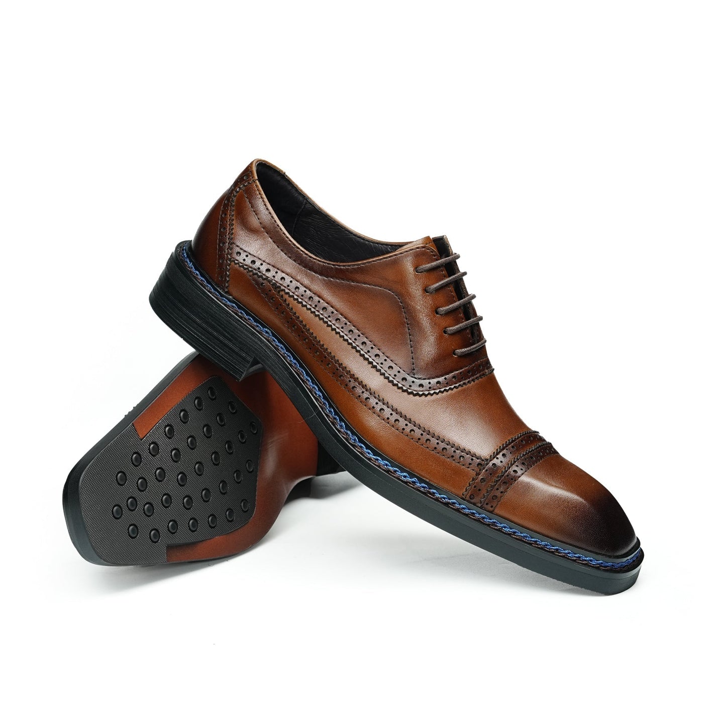 Men's Oxford Shoes: Artisan Broguing & Accent Stitching Detailing