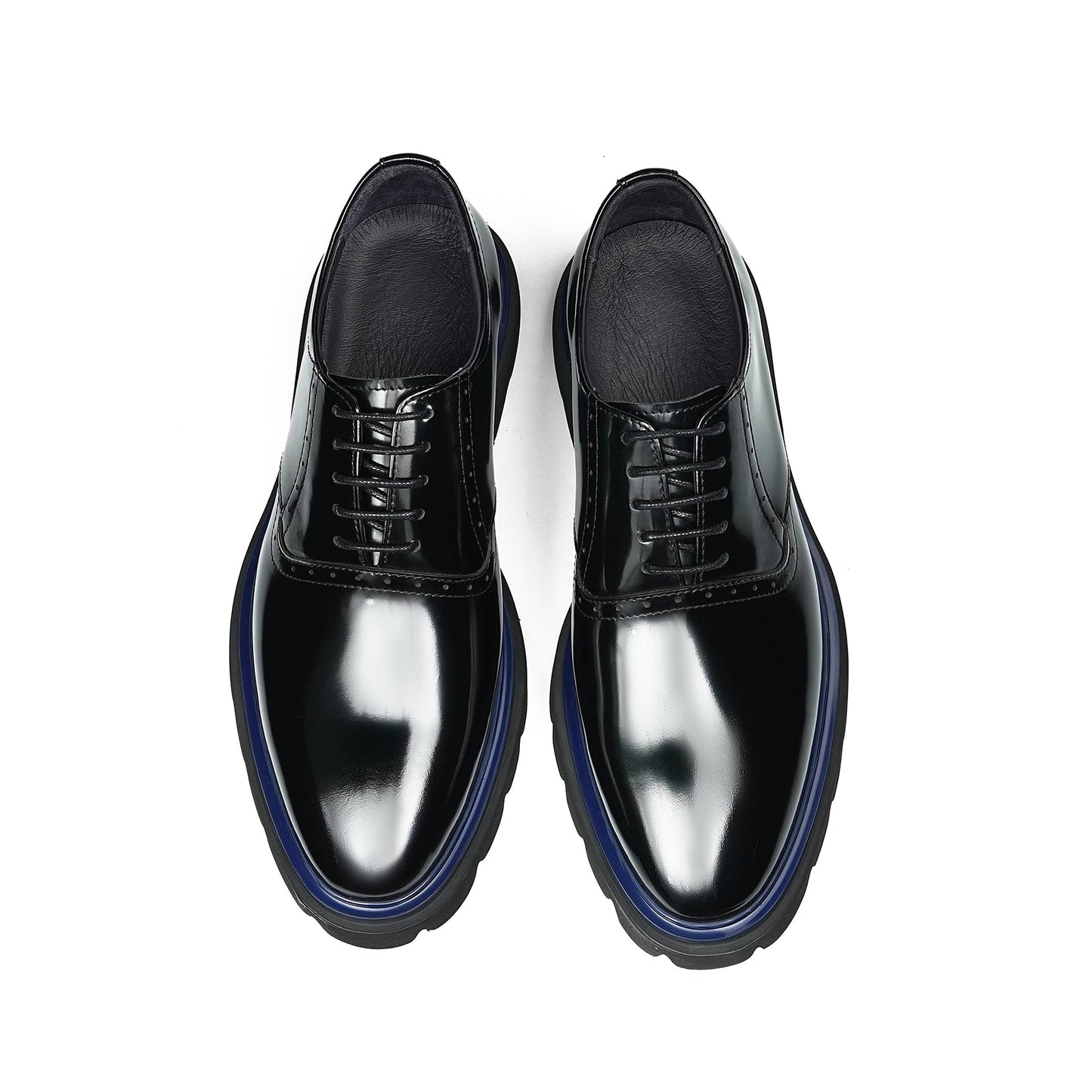 Men's Refined Oxford Shoes: Luminous Finish & Architectural Sole Detailing