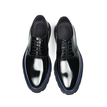 Men's Refined Oxford Shoes: Luminous Finish & Architectural Sole Detailing