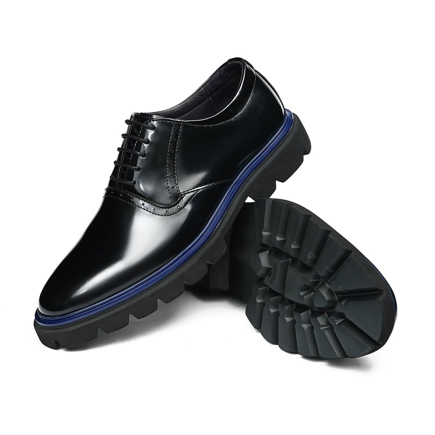 Men's Refined Oxford Shoes: Luminous Finish & Architectural Sole Detailing